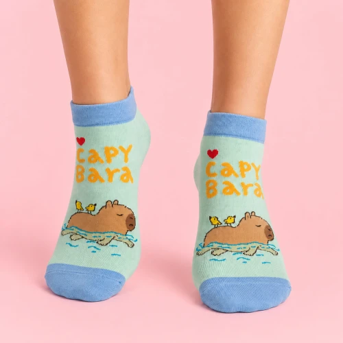 Skarpetki-damskie-krótkie-Capybara--niebieskie-kolor2.jpg